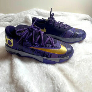 Kids Purple and Gold Athletic Shoes